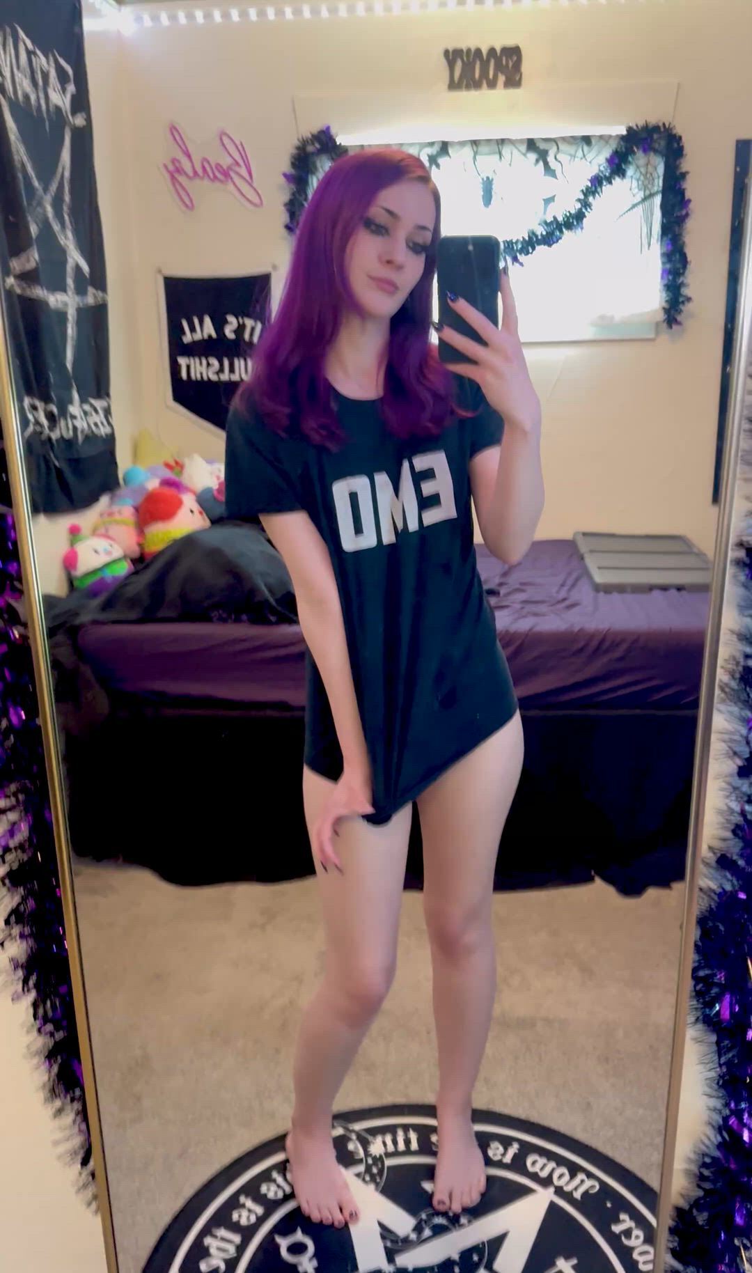 Bealz — Adorable porn, goth, tik tok