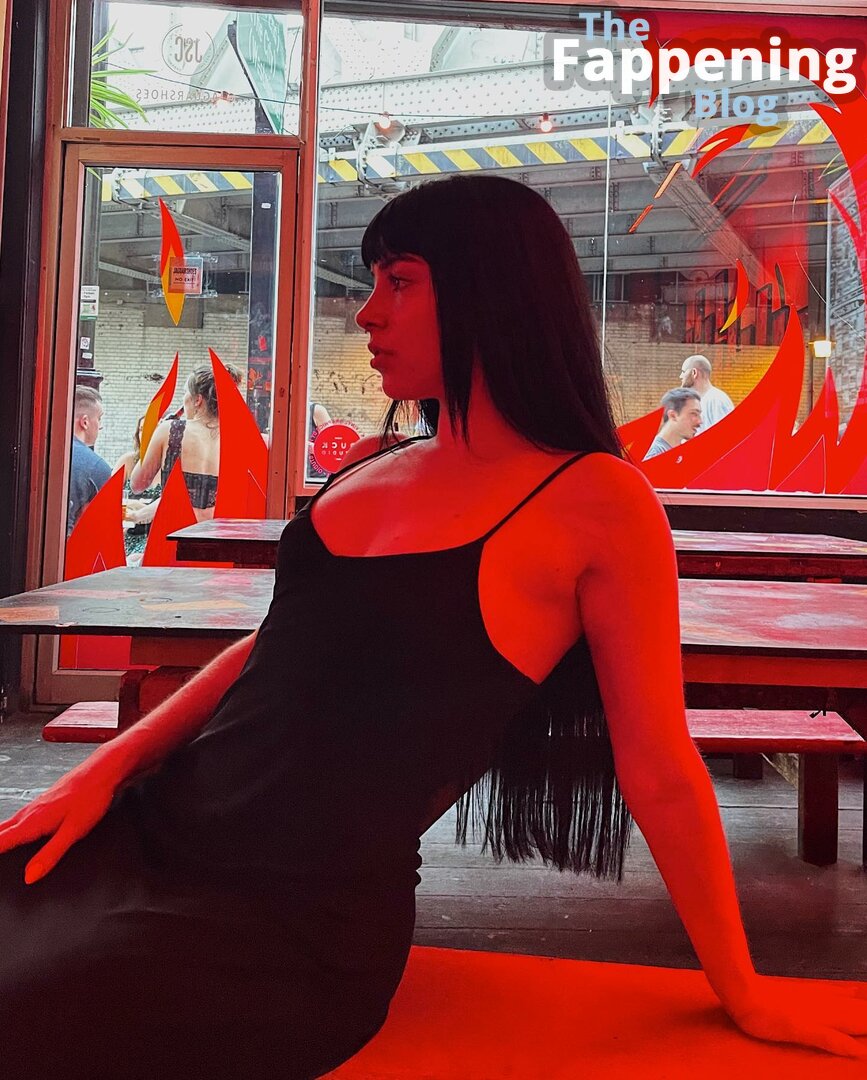 Chloe Hodgson Chloehodgson / chloehodgson / xchloehodgsonx Nude Leaks OnlyFans Photo 7