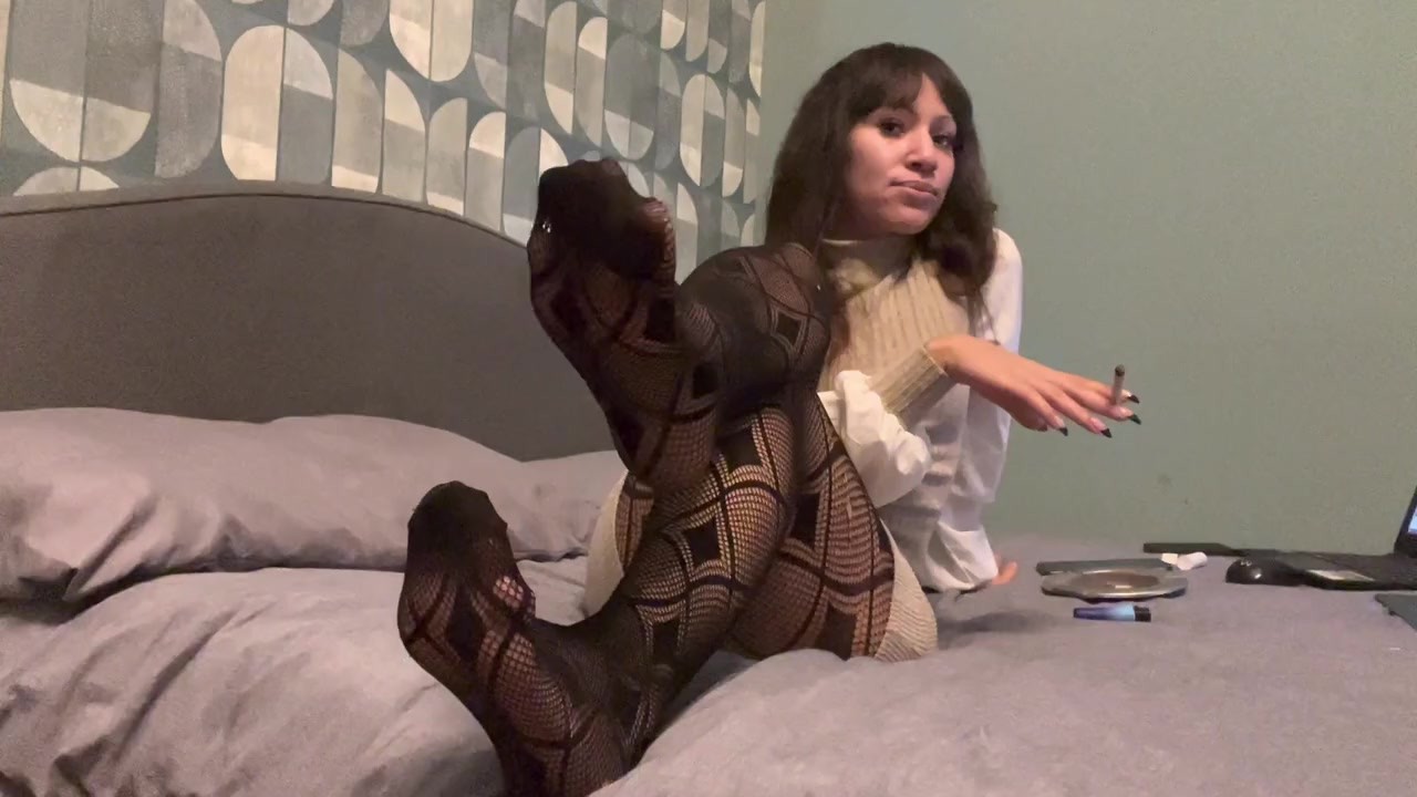 Goddess Sandra D FISHNET SMOKING FETISH FOOT FETISH Miss sandra domina smoking teasing nylon soles