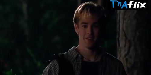 Michelle Williams Sexy Scene  in Dawson's Creek
