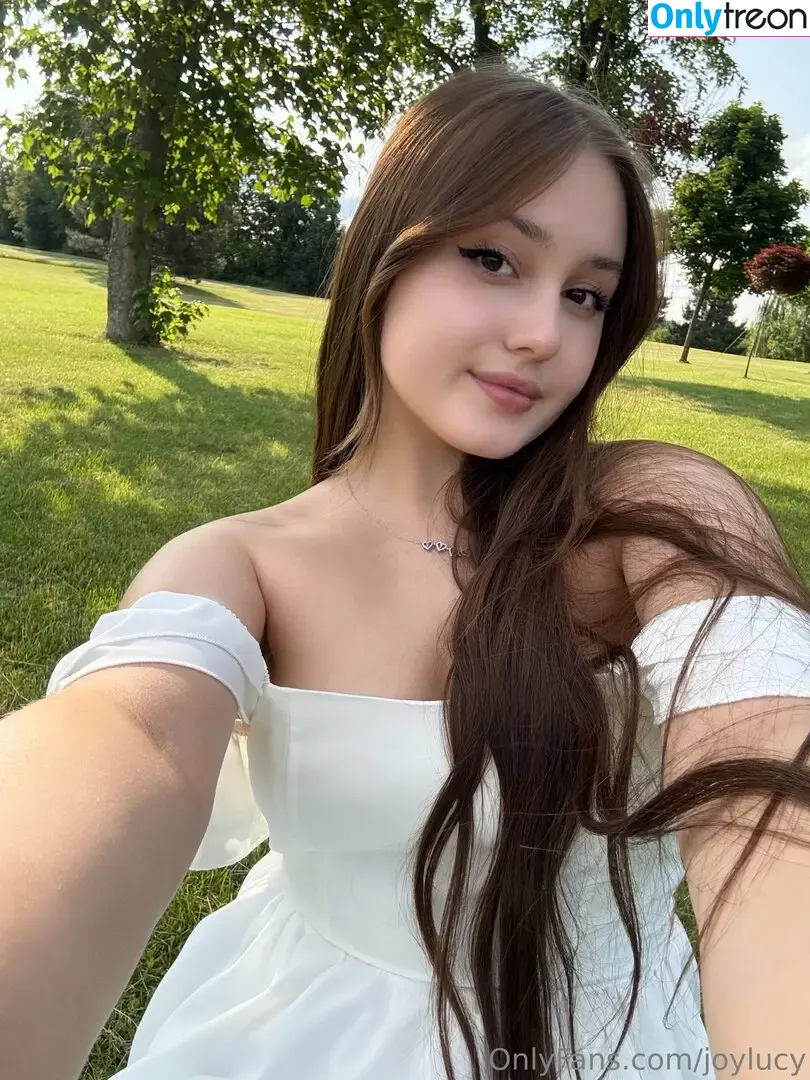 joylucy - Onlytreon Part 1 (75 photos)