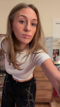 @AngelYoungsxxx - 1998481276949705097