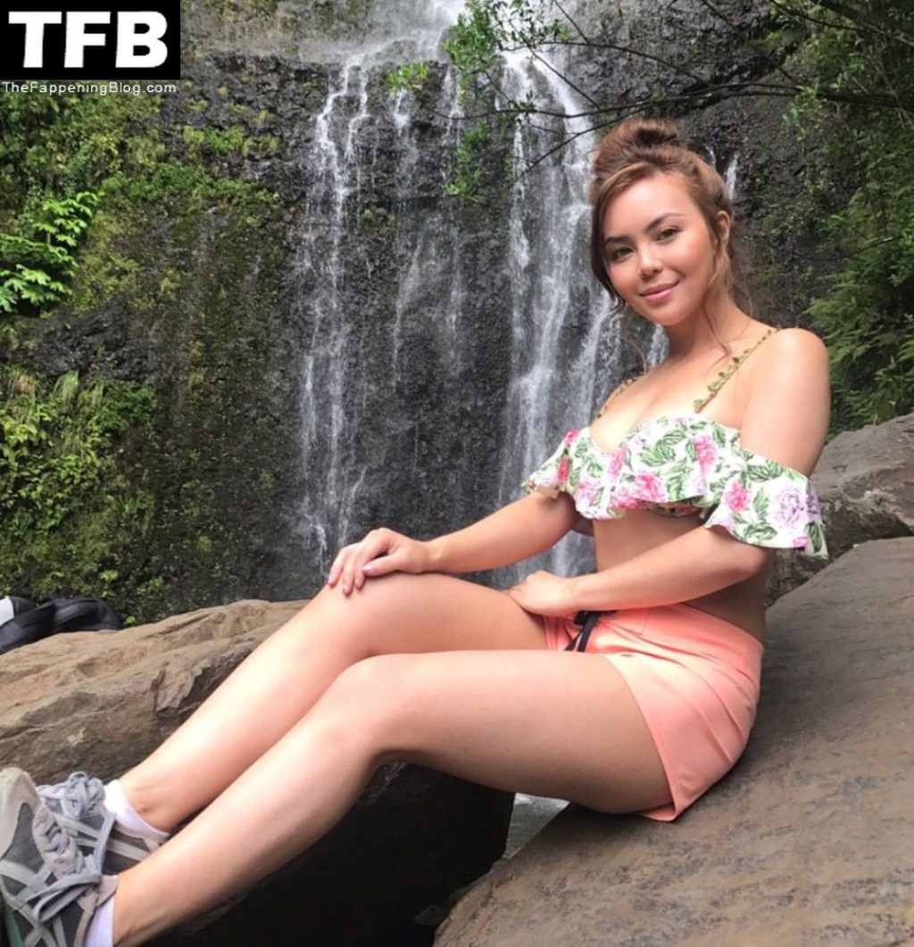 Anna Maria Perez de Tagle Sexy Collection (7 Photos) - OnlyFans Leaked Nudes