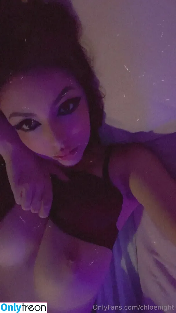chloenight - Onlytreon Part 2 (75 photos)