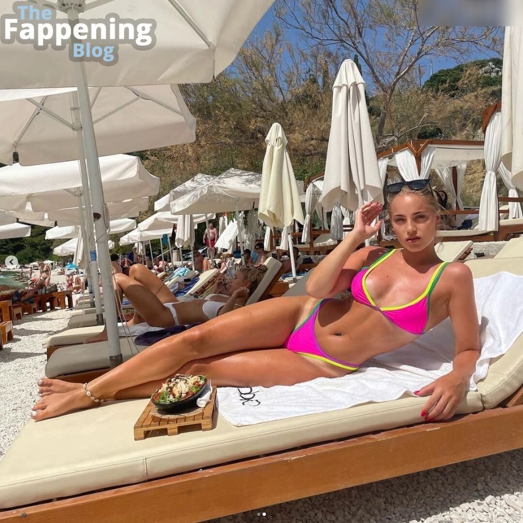 Ana Maria Markovic / anamxrkovic Nude Leaks Photo 19