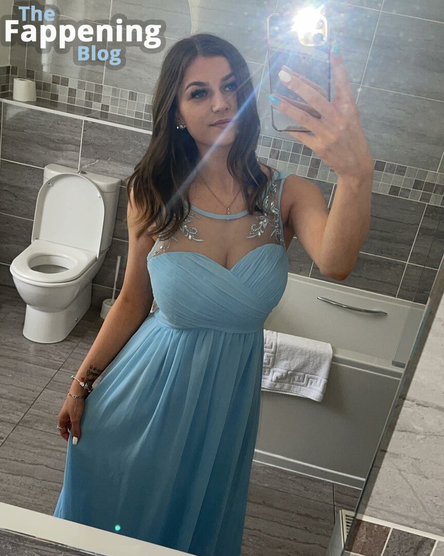 Chloe Louise Thomas / chloe.louise.thomas Nude Leaks Photo 21