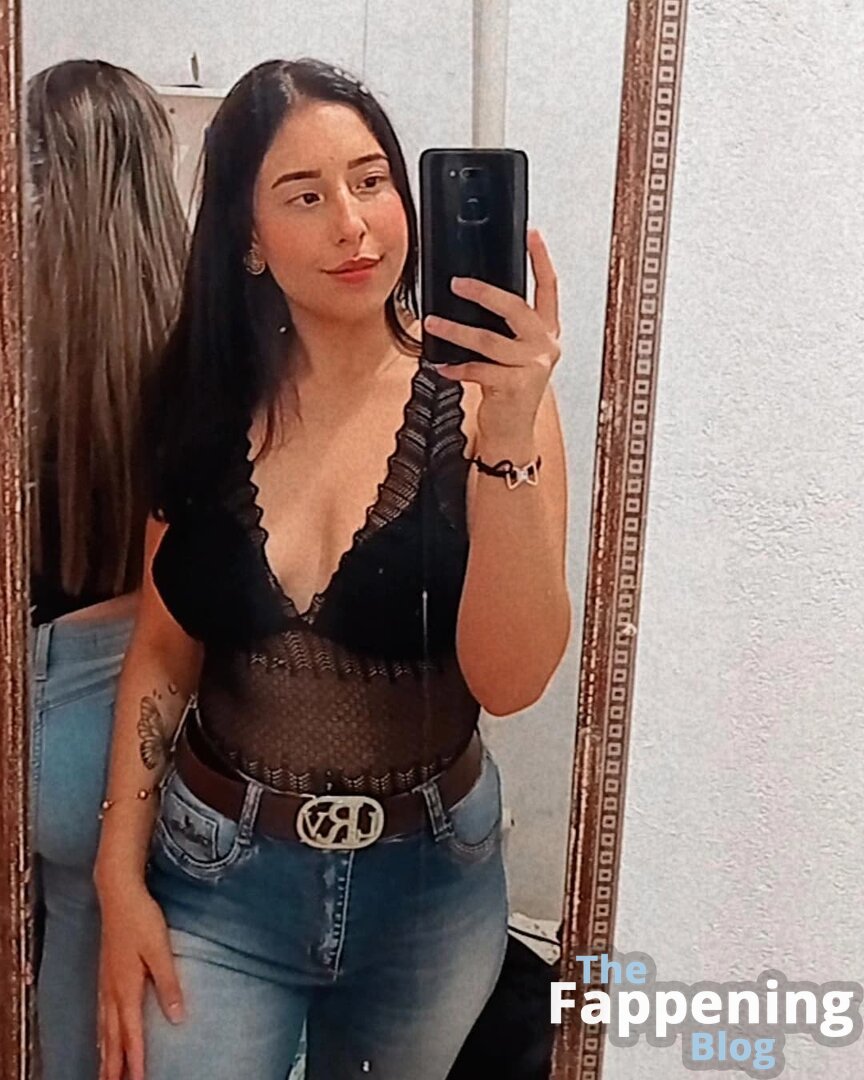 Priscila E Gabriele / prigmsouza Nude Leaks Photo 11
