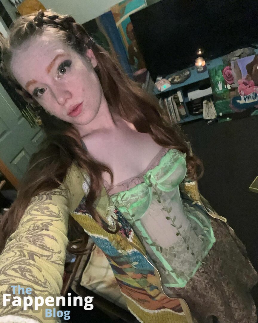 Lucie Rose Middleton / lucyrosemiddleton Nude Leaks Photo 1
