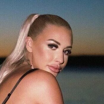 Elodie Baillargeon Roy / Ana Ross / Elena Ross / summerrosey / summerroseyparadise Nude Leaks OnlyFans