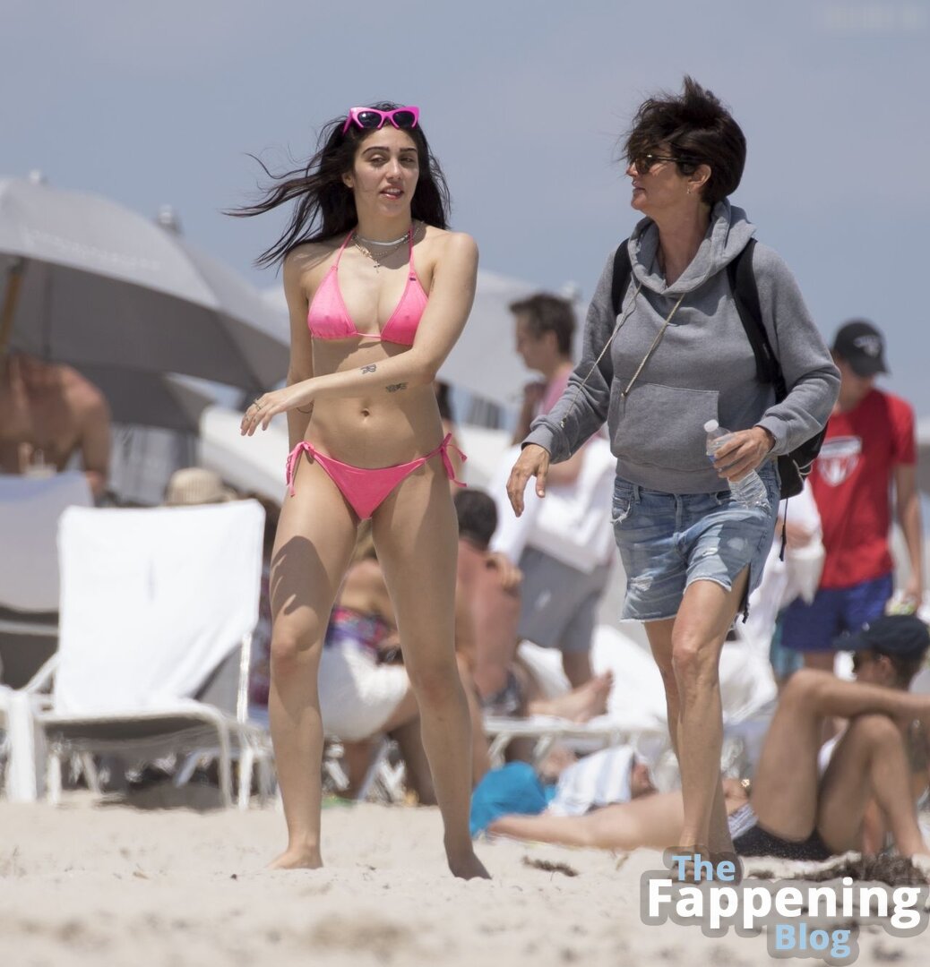 Lourdes Maria Ciccone Leon / lourdesleon Nude Leaks Photo 55