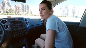 Luna Roulette - She Loves To Suck Dick In The Car And Swallow Cum.