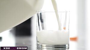 Stepmother forgets to put away milk for Santa - Season 18, Episode 9