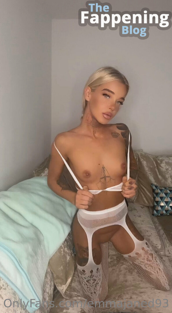 Emma Jane Donald / emmajaned93 Nude Leaks OnlyFans Photo 17