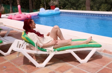 Mature NL starring Fire Girl, Sam Bourne XXX Pics (21 photos)