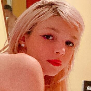 Ariel Baby Girl / ArielBbgrl / babygirl._ariel_ / https: Nude Leaks OnlyFans