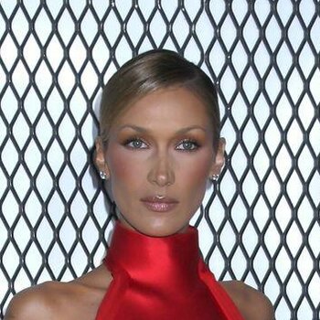 Bella Hadid / Hailey Bieber / bellahadid Nude Leaks OnlyFans