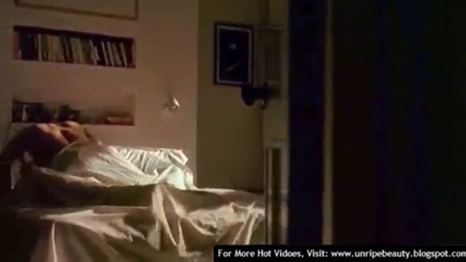 Heather Graham in Killing Me Softly - Part 01