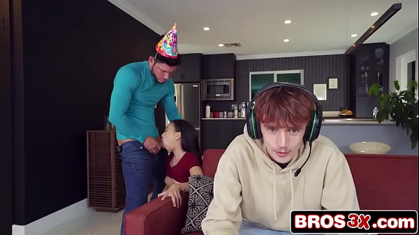 Pretty Asian Girlfriend Fucks Behind Her Loser Boyfriend'_s Back - Kimmy Kimm
