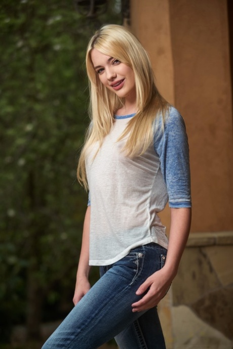 Mile High Media featuring Kenna James, Zac Wild Porn Pictures (20 photos)