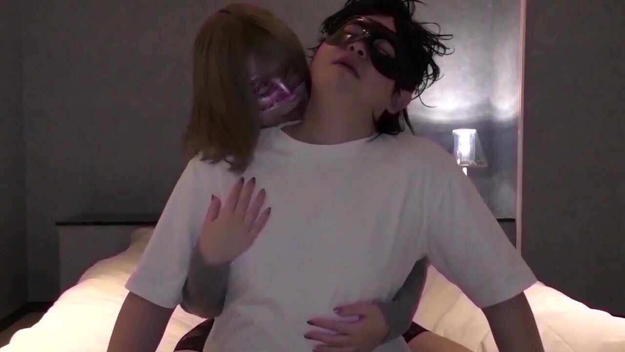 A 25-year-old young wife who is troubled by her strong sexual desire and cannot talk to her husband about it. Her hidden slutty nature is revealed...