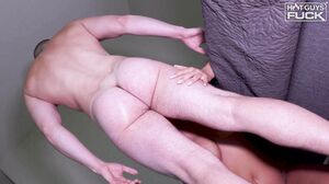 HotGuysFuck - Calvin Long And Desiree Nevada