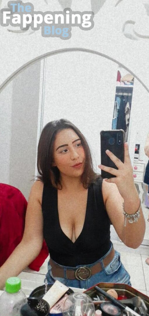 Priscila E Gabriele / prigmsouza Nude Leaks Photo 7