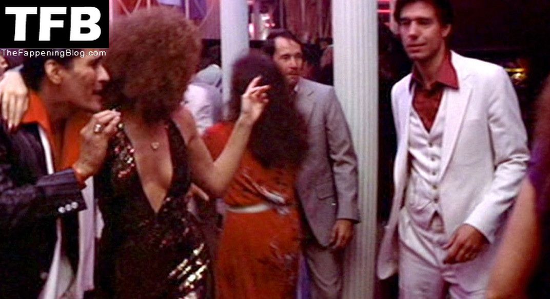 Mary Elizabeth Mastrantonio Nude Leaks Photo 6