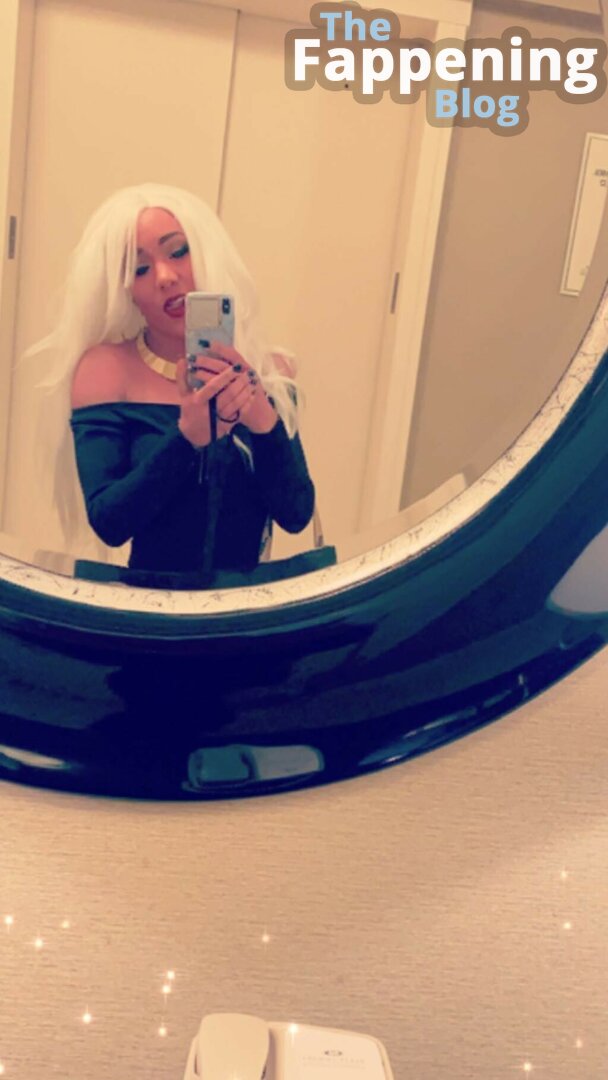 geeksandgrubs/coffee_andconcealer/Lou Beezy/Proud Mary/Chef Mary Lou / geeksandgrubs Nude Leaks OnlyFans Photo 1