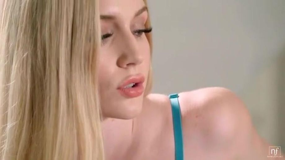 Photograph - S34:E17 (Alina Lopez, Crystal Clear, Crystal Clear BBW, Damon Dice, Emma Starletto, Jane Wilde, Mary Jane Wilde, salty_surprise)