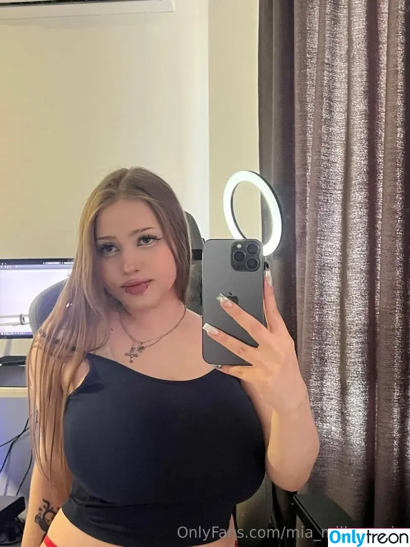 mia-milkers-vip - Onlytreon Part 2 (18 photos)