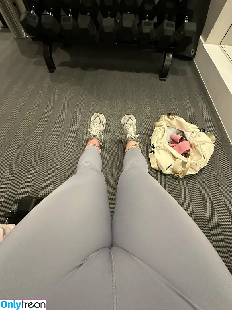 secrethotts - Onlytreon (29 photos)