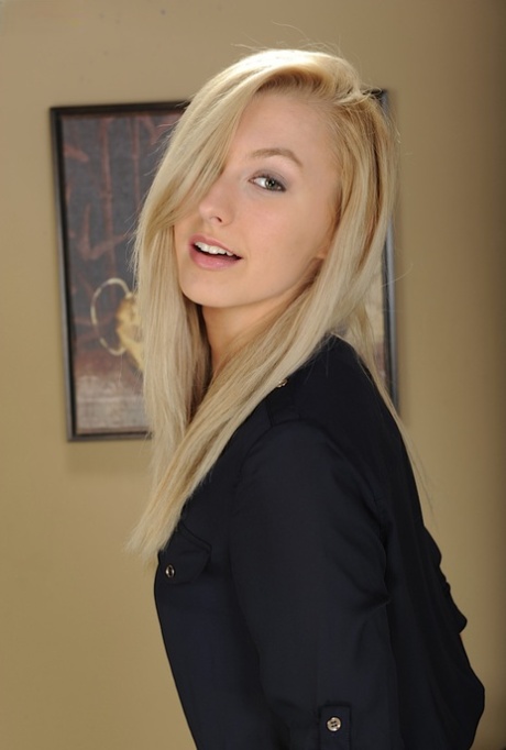 Young blonde first timer Alexa Grace releasing small breasts (16 photos)