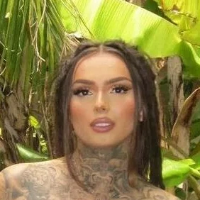 Zhavia