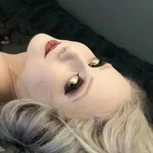 melyndamoon