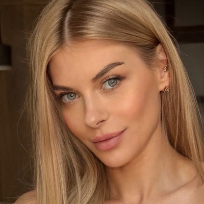 Alina Fox