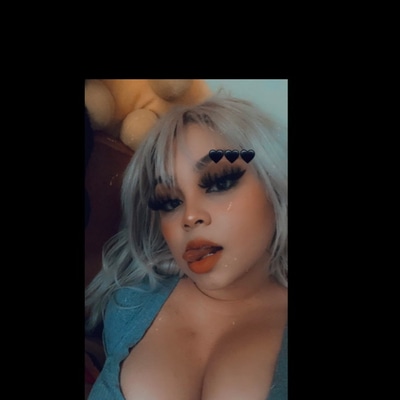 moniqueeee