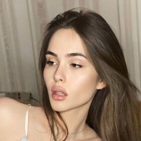 Kylie Bloom