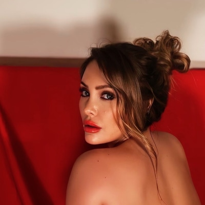 Ashley Emma
