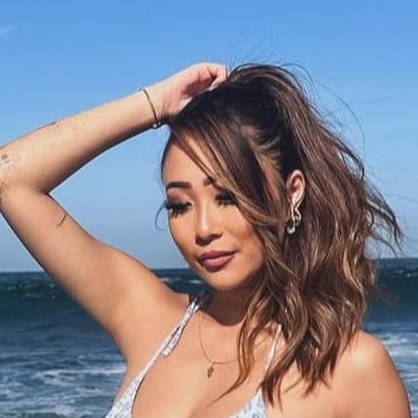 Mia Moore (Dancer)