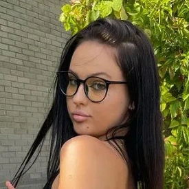 eyesonee