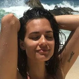Torrey DeVitto