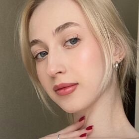 Blonde Luna