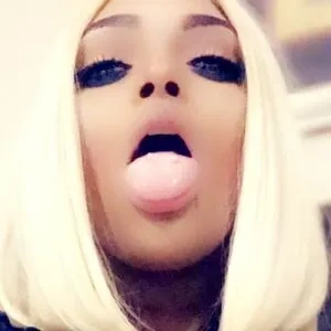spicyy_aavee