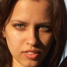 Arina D
