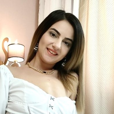 DebbieM