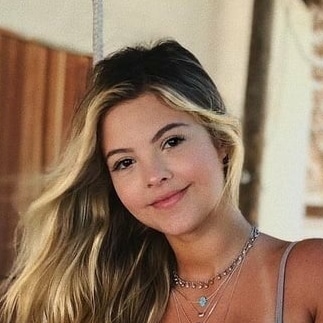 Julia Gomes