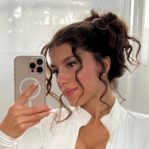 Jasi Bae