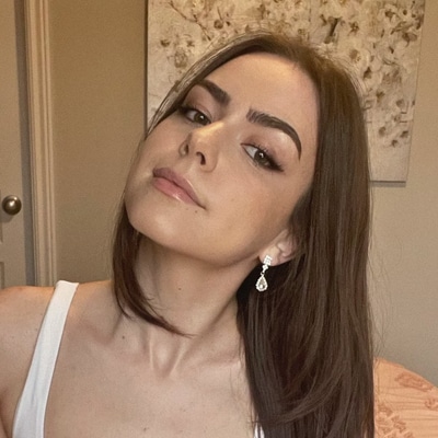 Nadia L